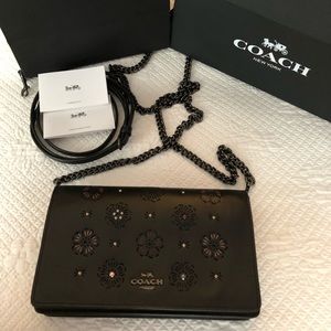 🔅MOVING SALE!🔅Crossbody Coach Purse